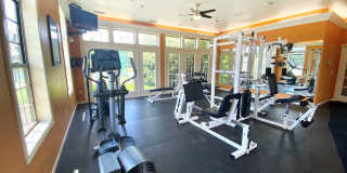 River Oaks Apartments Gallery 15