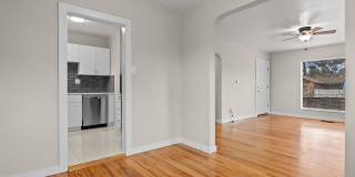 Remodeled Midtown Bungalow Gallery 6