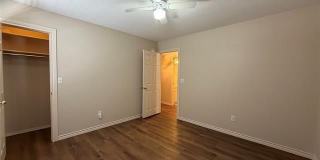9203 S 73rd E Avenue Gallery 24