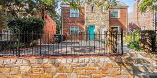 515 OAKWOOD Street SE Gallery 1