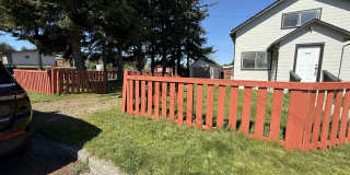Spacious 4 Bed/2 bath North Bend Charmer Gallery 1