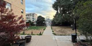 Turnkey Top-Floor Living in Gated Community Near City Park, Dining & Hospitals Gallery 14