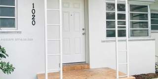 1020 SW 36th Ct Gallery 4