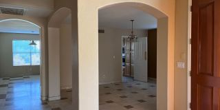 3500 SFT home, 5 Bed 3 bath with POOL and 3 car garage Gallery 10