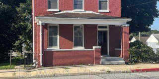 953 W Washington Street Gallery 1