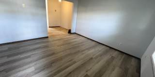 450 Center Ave Gallery 2