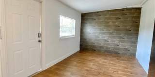 106 Leeland Heights Boulevard W Gallery 2