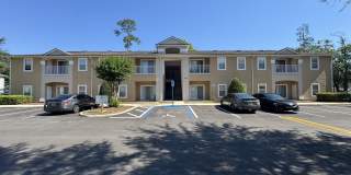 6063 MAGGIES Circle Gallery 1