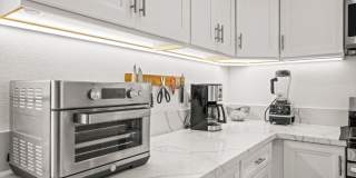 Fully Furnished Rental Imperal Beach Gallery 18
