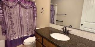 Beautiful 3 Bed / 2 Bath Home in Webb City – 1104 Lakeview Drive Gallery 12