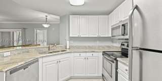 5060 Fairways Cir Gallery 4