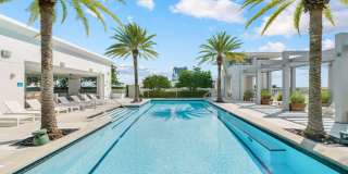 The Henry Gallery 14