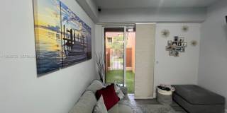 943 SW 143rd Ter Gallery 25