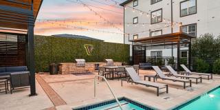 Vine and Vail Gallery 52