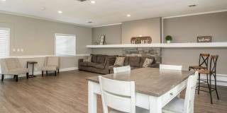Nob Hill Apartments Gallery 33