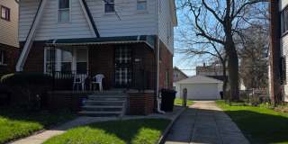 Gorgeous 3 BED 1 BATH - 1,200 Available Now!!! Gallery 1