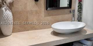 2025 Brickell Ave Gallery 7