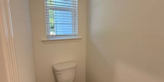 Mebane / Townhouse Gallery 7