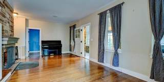 353 CHERRY HILL Road Gallery 8