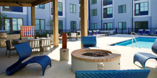 Park and Broad Gallery 28