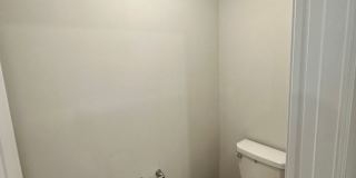 Elegant Townhome located in Ballantyne! Gallery 29