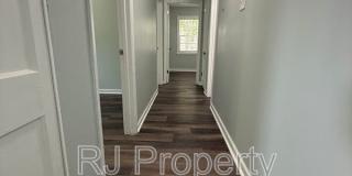 332 Flynn Rd Gallery 5