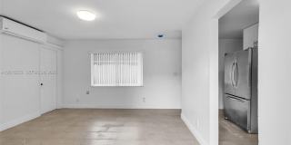 645 NW 15th Ave Gallery 39