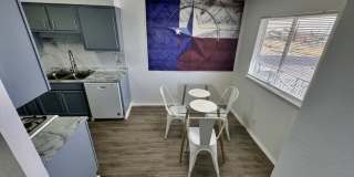 1101 West Sherer Street Gallery 1