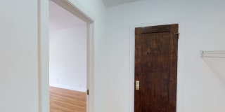 4455 S. Greenwood Avenue Gallery 24