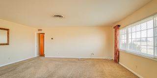 Charming Farmhouse Retreat in Northwest Bakersfield! Gallery 6