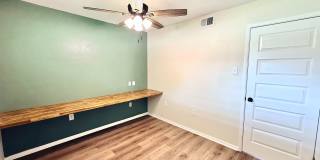 Updated 3 Bedroom Home with Large Fenced Yard in Land O' Lakes Gallery 13