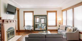 Huge 5 Bedroom House 5 minutes away from Yale! Huge 5 Bedroom House 5 minutes away from Yale! Gallery 4