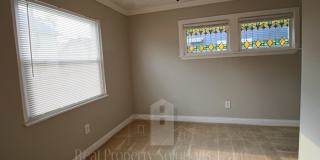 2353 Adams Avenue Gallery 11