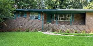 54 Dickson Circle Gallery 1