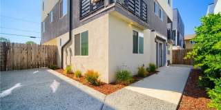 1427 S New Hampshire Avenue Gallery 2