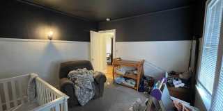 AVAILABLE JULY - 3 BEDROOM/1.5 BATHROOM HOME Gallery 12