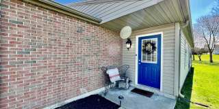 3 Bedroom 1 Bathroom Attached Home Gallery 1