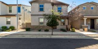 Gorgeous 4 bedroom, 3.5 bath w/2 car garage.  Great location in Mesa! Gallery 1