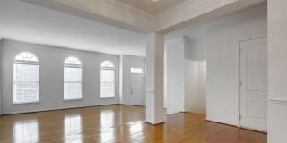 25859 KIRKWOOD Square Gallery 2