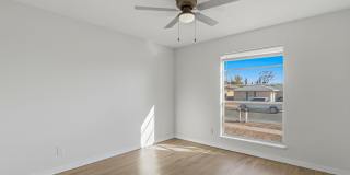7129 ORIZABA Avenue Gallery 13