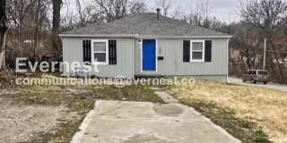 700 South Savage Street Gallery 1