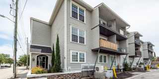 1 Bedroom, 1 Bathroom Condo in Downtown Charleston - Charleston Gallery 1