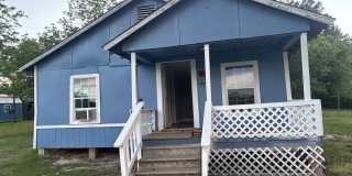 1105 Mize Street Gallery 1