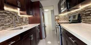 10001 W Bay Harbor Dr Gallery 1