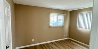 3811 Bluff Gallery 16