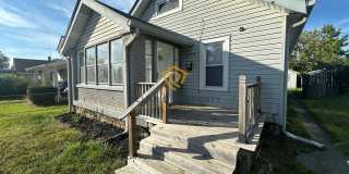 Stylish & Updated 3 Bedroom / 1.5 Bath Home – Move-In Ready! Gallery 1
