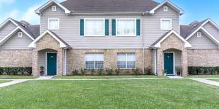 Town Park Townhomes Gallery 6