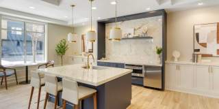 Avalon Bellevue Gallery 18