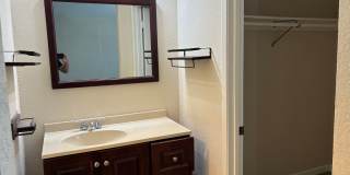 GREAT OAKLEY 3 BEDROOM, 2.5 BATHROOM, PLUS LOFT! NEW UPGRADES TO BE COMPLETED THE END OF THE MONTH OF JULY UPON VACANCY! Gallery 16