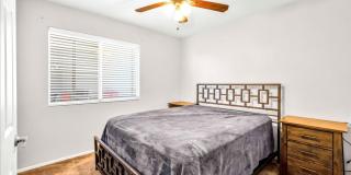 Fully Furnished Pool Home Gallery 29